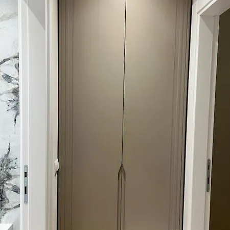 Apartmán Modern Near Blloku