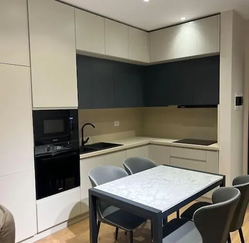 Apartmán Modern Near Blloku Tirana